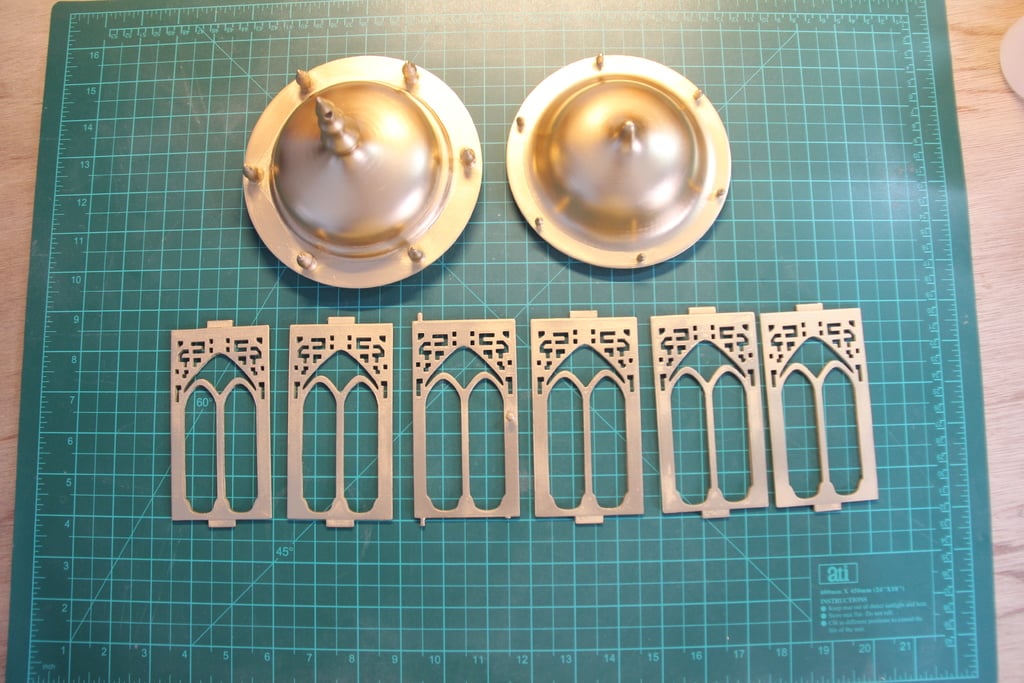 Fanous — Premium Ramadan Lantern (Multi-Color) - 10939513.jpg